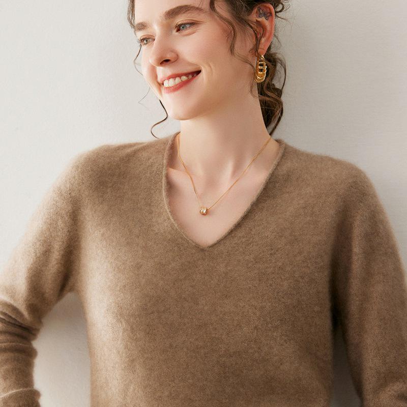 Women's V-Neck Solid Color Cashmere Sweater - Loose Fit, Soft Knit Pullover for Autumn/Winter