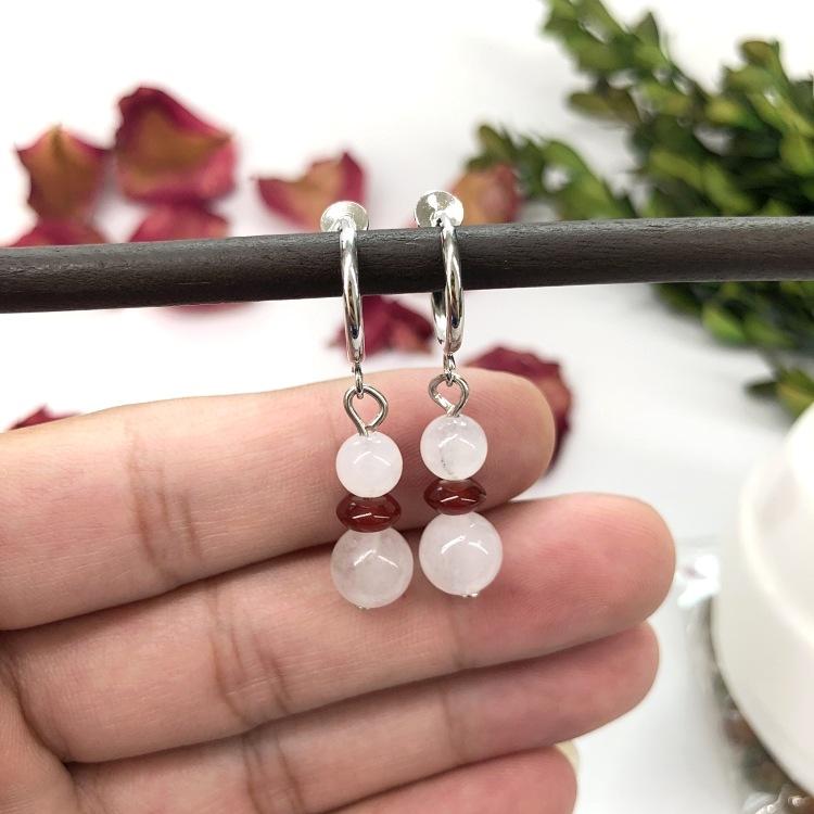 

История дворца Яньси Серьги из халцедона Вэй Инло У Цзиньянь Серьги Линфэй Серьги на одно ухо Три клевера Украшения Цинского дворца