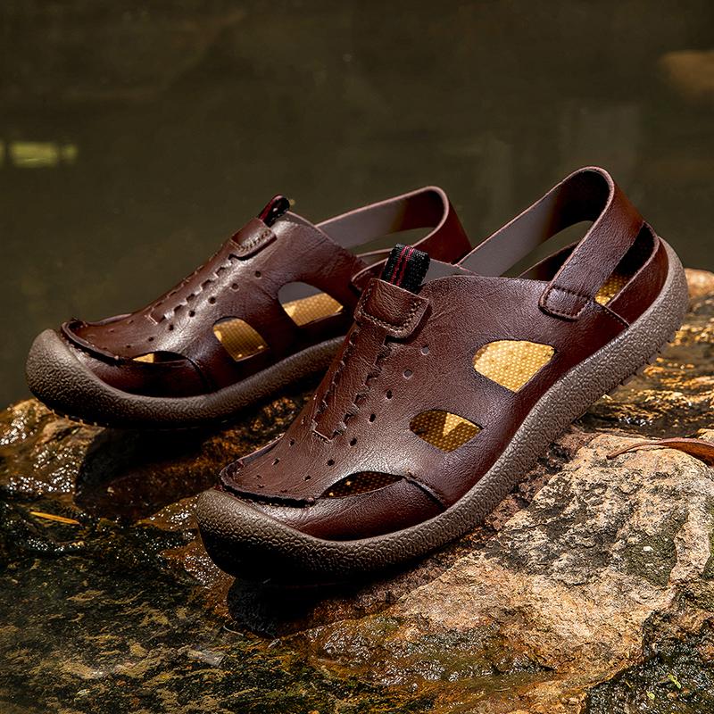 Men's Leather Casual Sandals Breathable Soft Sole Slip-On Beach Shoes for Men Lightweight Walking Sandals Summer Outdoor Flats