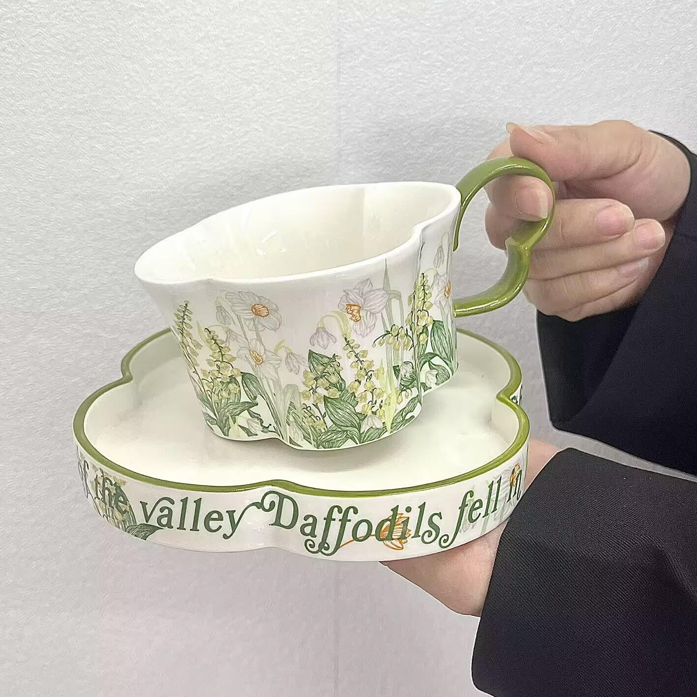 

Household ceramic coffee cups and saucers set retro mugs, high-value cups, gift for girls 200-400ml