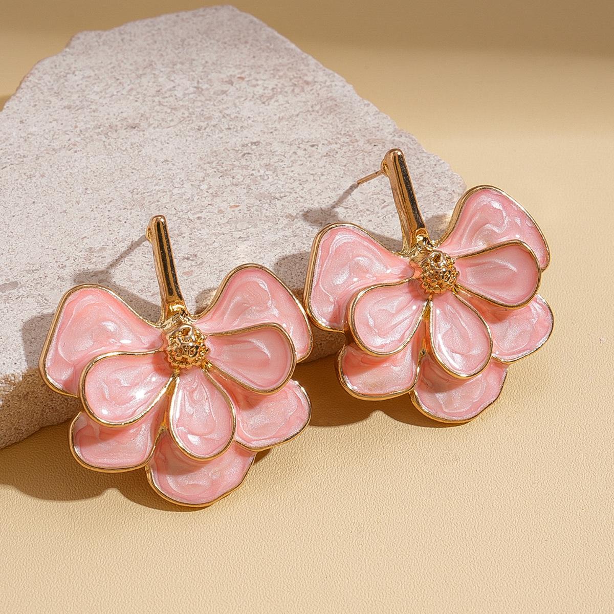 

Модные серьги-подвески для женщин розовый