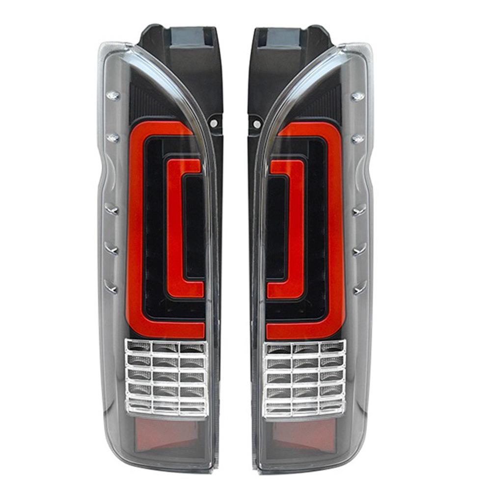 HIACE200: LED Taillight, Brake & Turn Signal for Toyota Hiace (2005-2018).