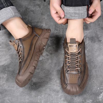 All-match Skate Shoes Men Lace-Up Male Comfortable Sneakers Antiskid Male Vulcanize Shoes New Leather Fashion Men Driving Shoes