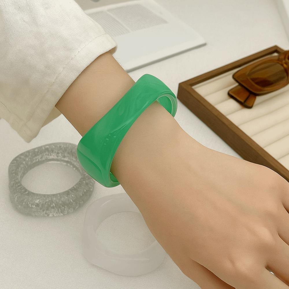 Minority Design Translucent Acrylic Bangle Europe American Style Green Hand Ring  Girls