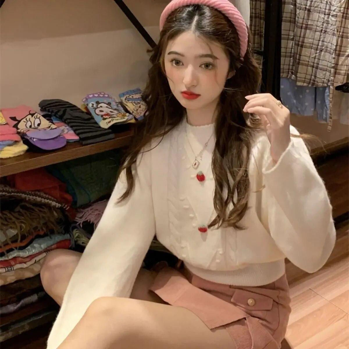 

Пуловер трехмерный клубничный вязаный свитер женский осень-зима 2023 мягкий клейкий свободный женский с круглым вырезом One Size белый