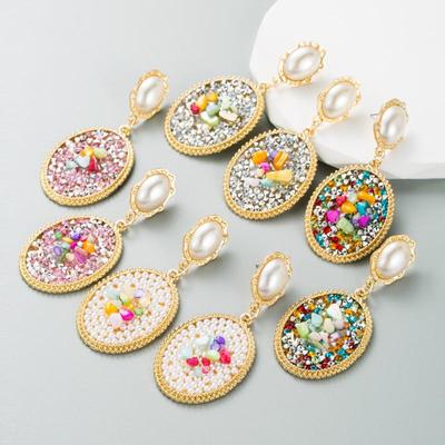 Kreative Ohrringe mit türkisfarbenen Perlen für Damen, langer Stil, elegante Ohrringe, Persönlichkeit, Tropfenohrringe