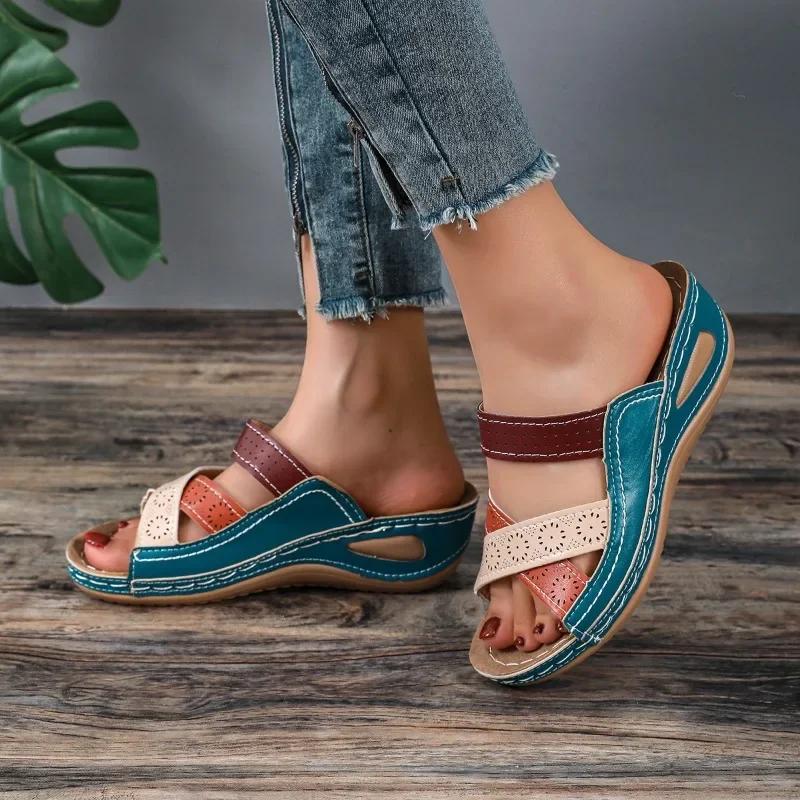 2024 New Hot Selling Open Toe Women's Slippers Summer Roman Mixed Color Outdoor Leisure Beach Wedge Large Size Slippers Zapatos