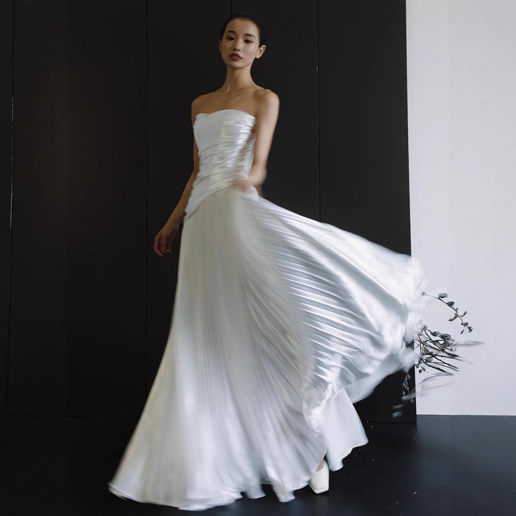 Tube Top Retro Light Wedding Dress 1011 New Niche Simple Bridal Morning Gown White Engagement Travel Photography Going Out Dress Skirt