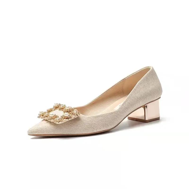 Women's  Spring and Autumn New French Pearl Water Diamond Pointed High Heels with Middle Heels and Shallow Mouth Single Shoes