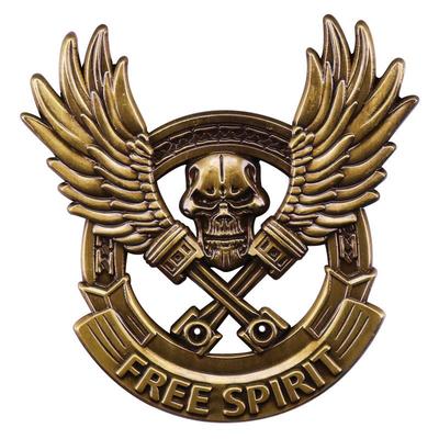 Free Spirit Skull Brooch: Motorcycle Enthusiast Pin for Clothing & Backpacks