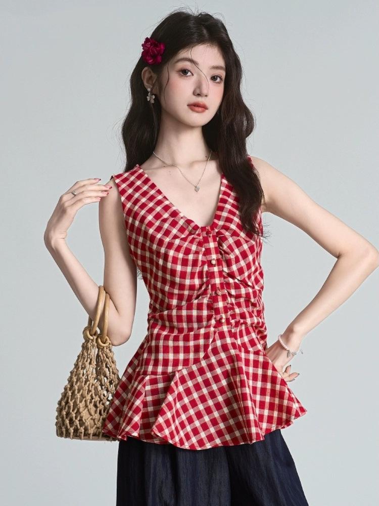 Women's Red Plaid V-Neck Sleeveless Waist-Cinching Pleated Vest - Summer 2026 Chic Style