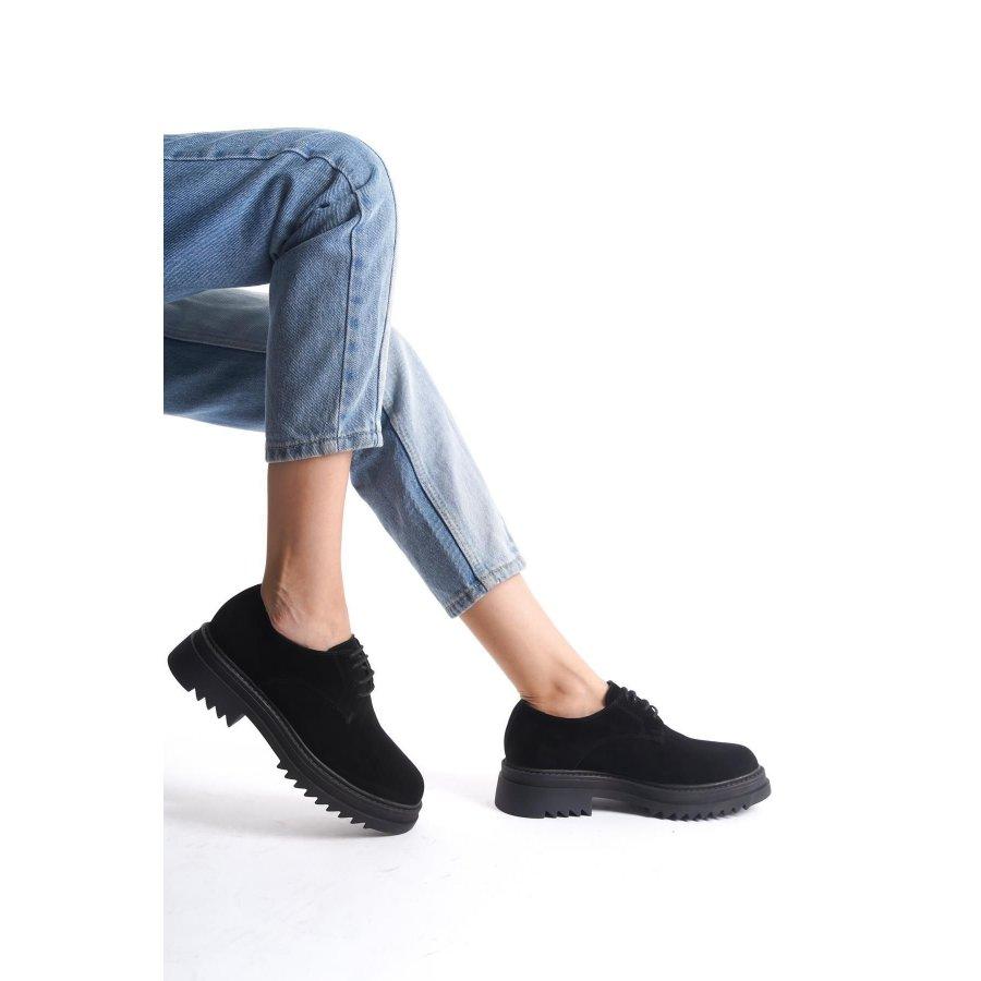 

Женские оксфорды из натуральной замши на шнуровке