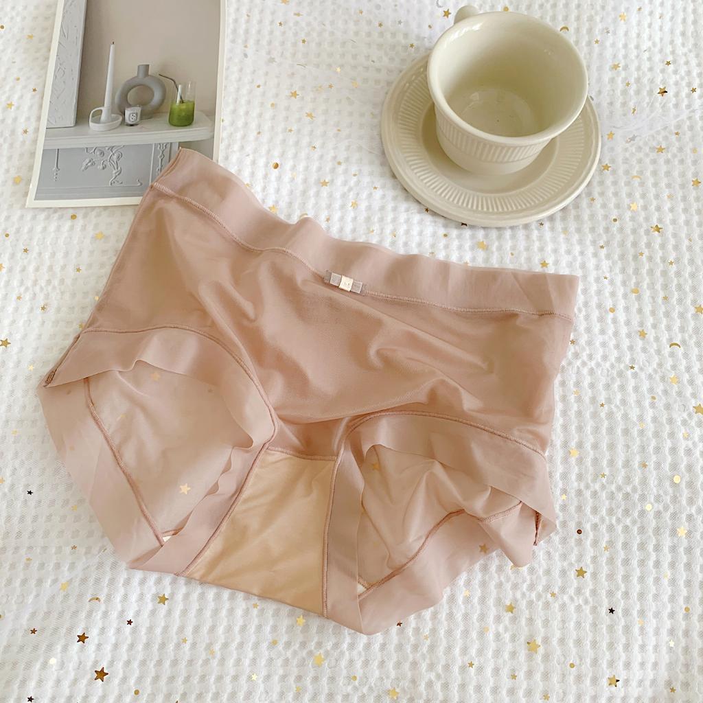Super Thin Ice Permeable Facial Mask Underpants for Women's Large Summer Thin Mid Waist Briefs Seamless Breathable Sexy Lace Silk Gear Panties
