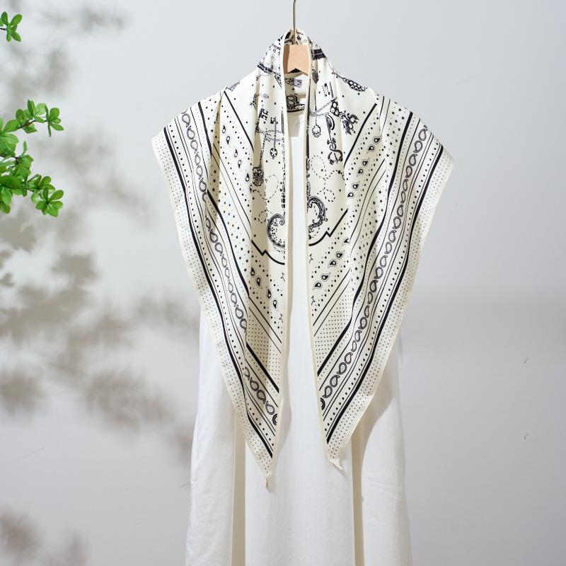 Summer Atmosphere Wearing Belt Waist Seal Twill Silk Simulation Silk Cool Triangle Scarf Cashew Print Women's Silk Scarf