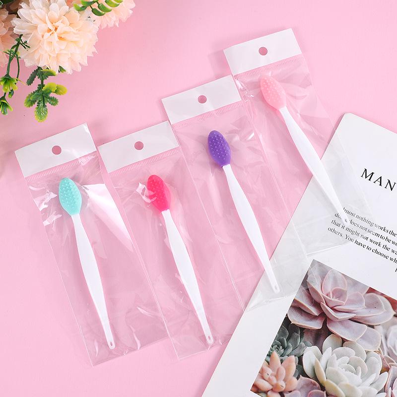 Dual-Sided Facial Cleansing & Exfoliating Brush for Blackheads