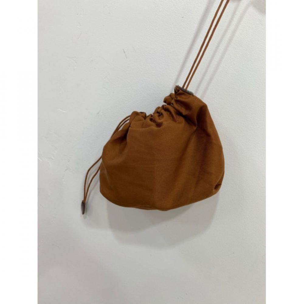 C S In The Room Shoulder Bag weavIng pouCh InCluded 2Color C