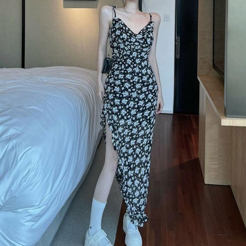 Pure Desire Sweet Spice Girl Style Design Sexy Niche French Split Irregular Floral Suspender Dress Female Summer Girl