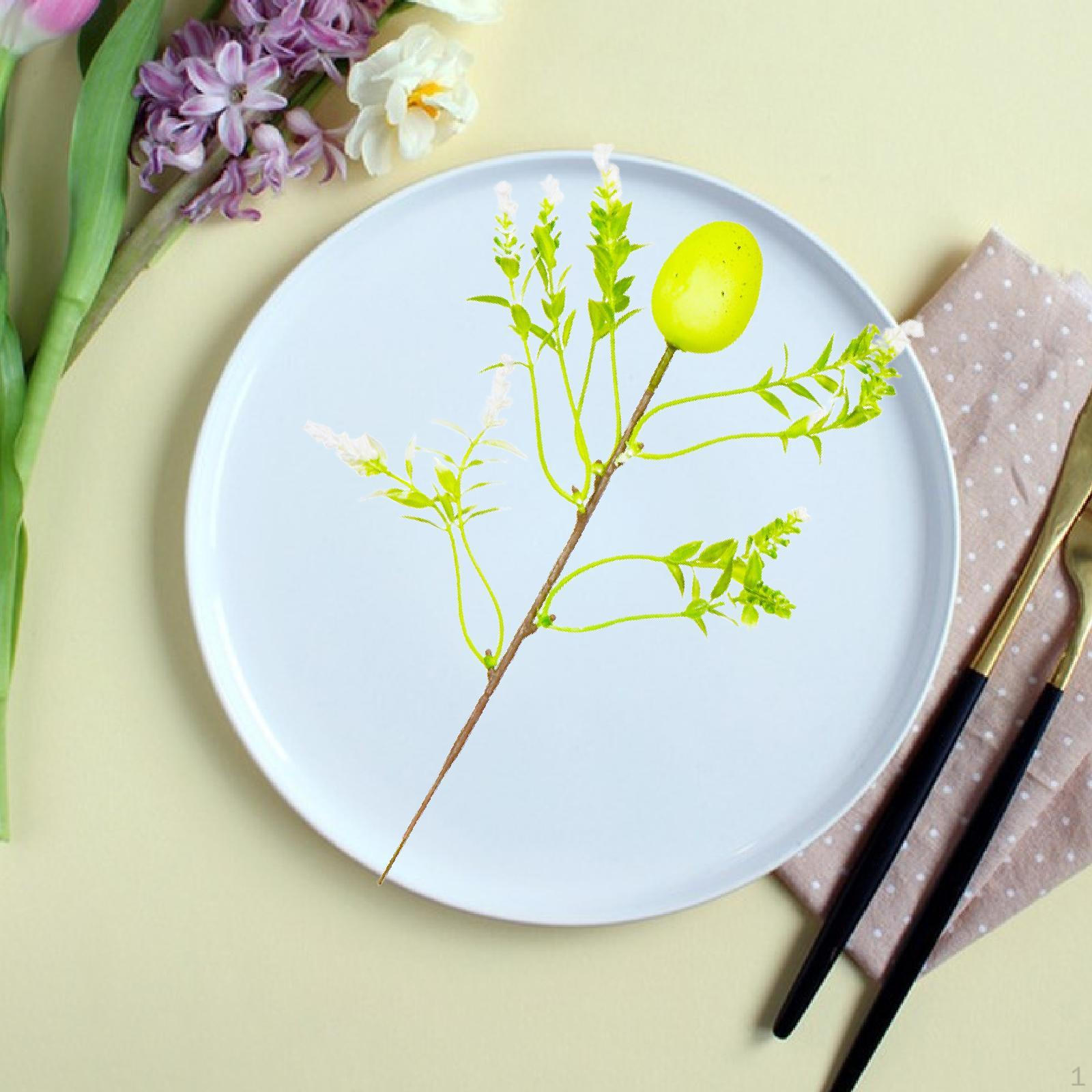 

DIY Crafts Table Centerpiece with Egg Twig Branch for Easter Festivities зелений