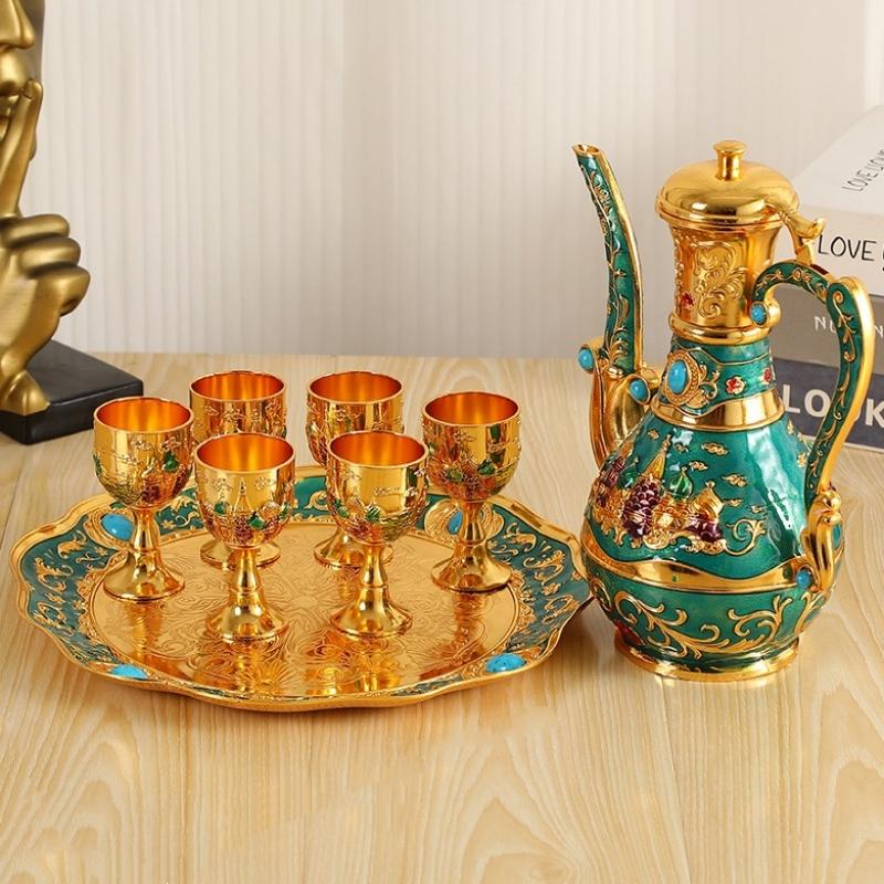 1Set Exquisite Vintage Wine Glass,Engraving Castle Texture Alloy Home Wine Glass Set,Wine Pot Home Living Room Decoration