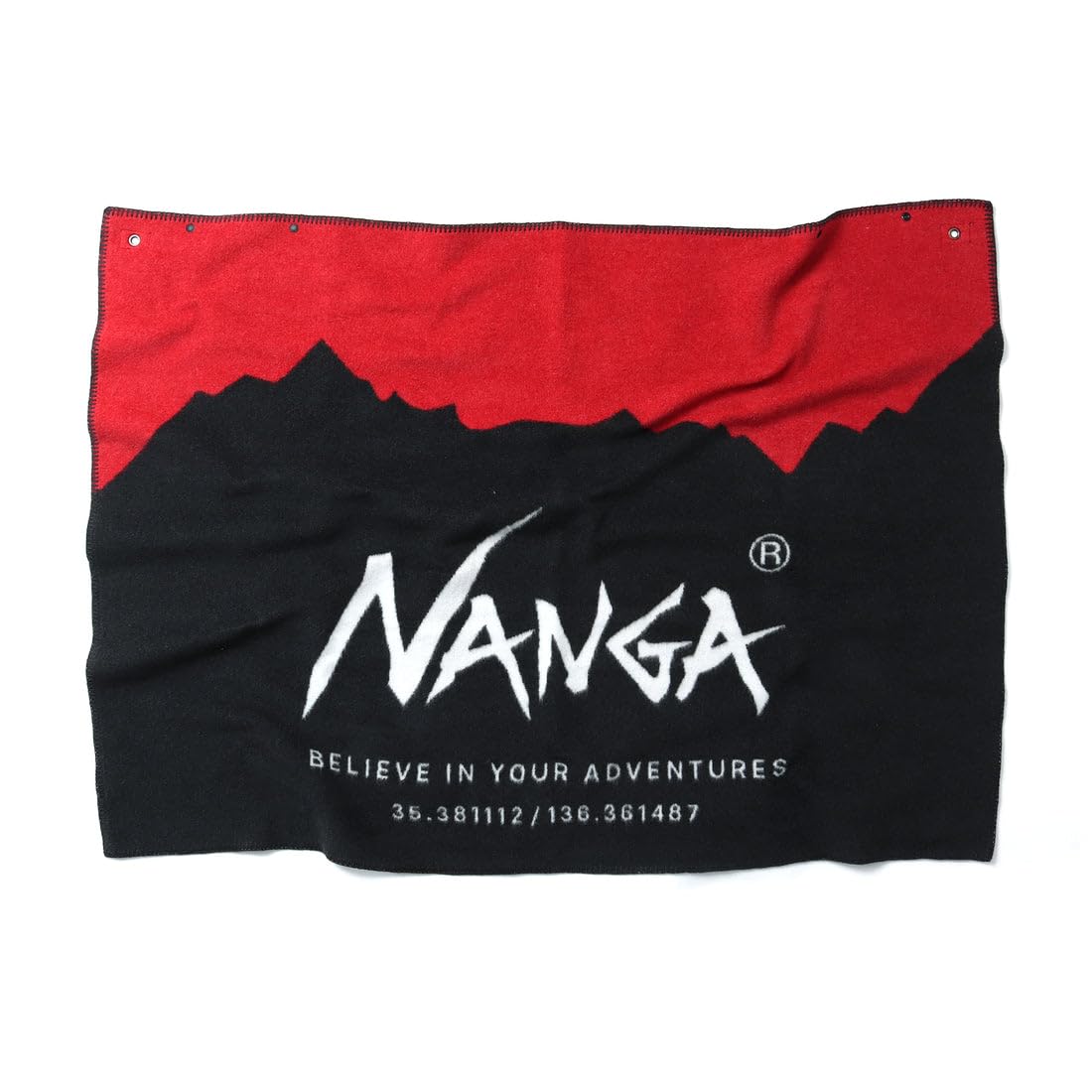 

ОГНЕУПОРНОЕ ОДЕЯЛО NANGA С ЛОГОТИПОМ