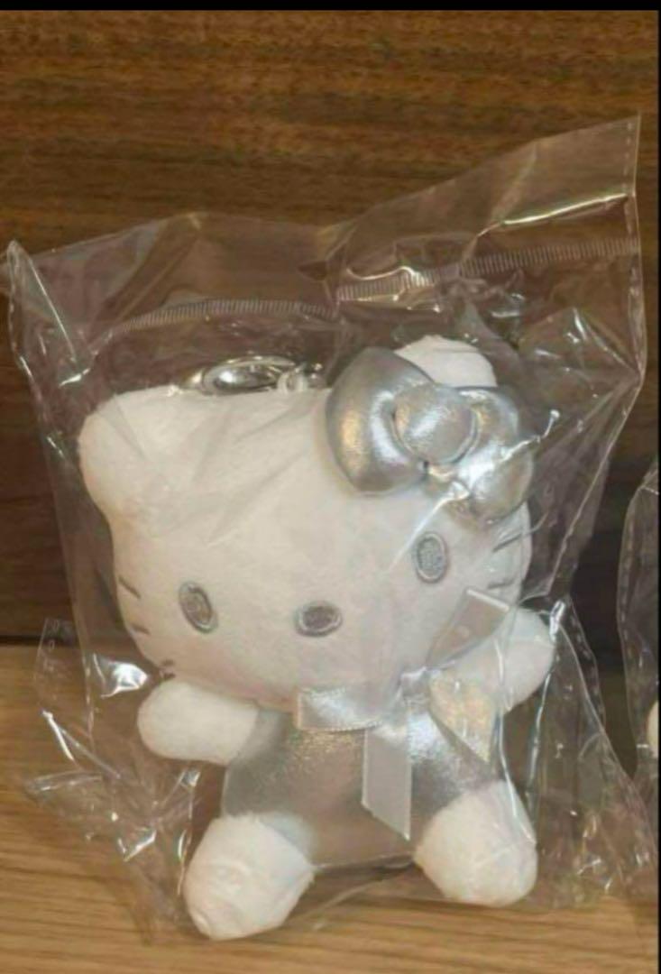 

[Б/У] Оригинальный серебряный брелок Hello Kitty, эксклюзивный для Кореи