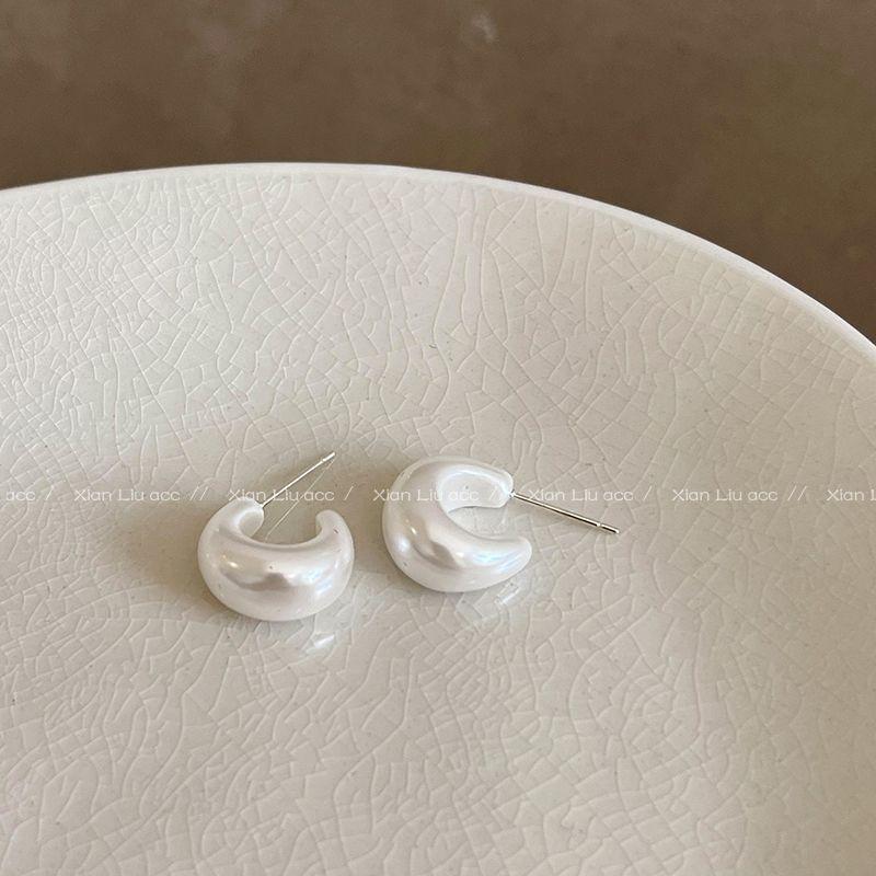 

Mild Luxury Retro Best Selling Simple Bracelet Silver Needle Women s Pearl Earrings C- shaped pearl earrings-Silver Needle