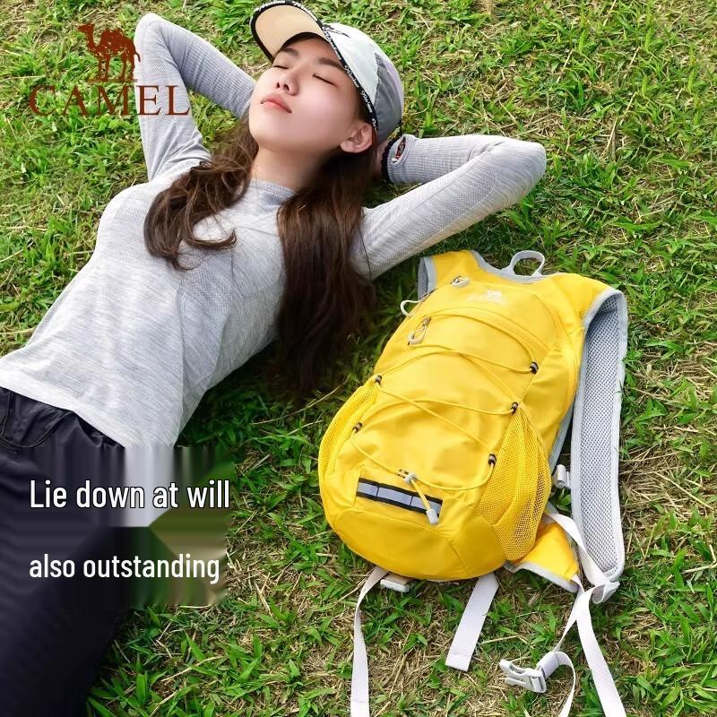 Camel Lekki plecak outdoorowy 8-14L na piesze wędrówki i jazdę na rowerze