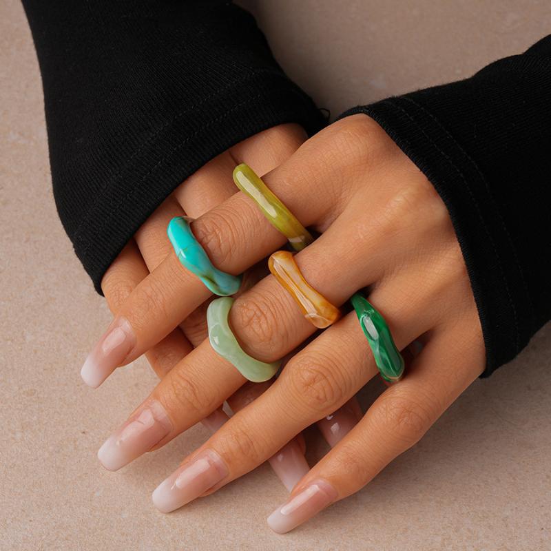 5/6 szt. Kolorowy zestaw pierścionków z żywicy akrylowej Geometryczny Okrągły Pierścionek do układania Prostota Indywidualność Bohemskie Pierścionki na palce Biżuteria Prezenty