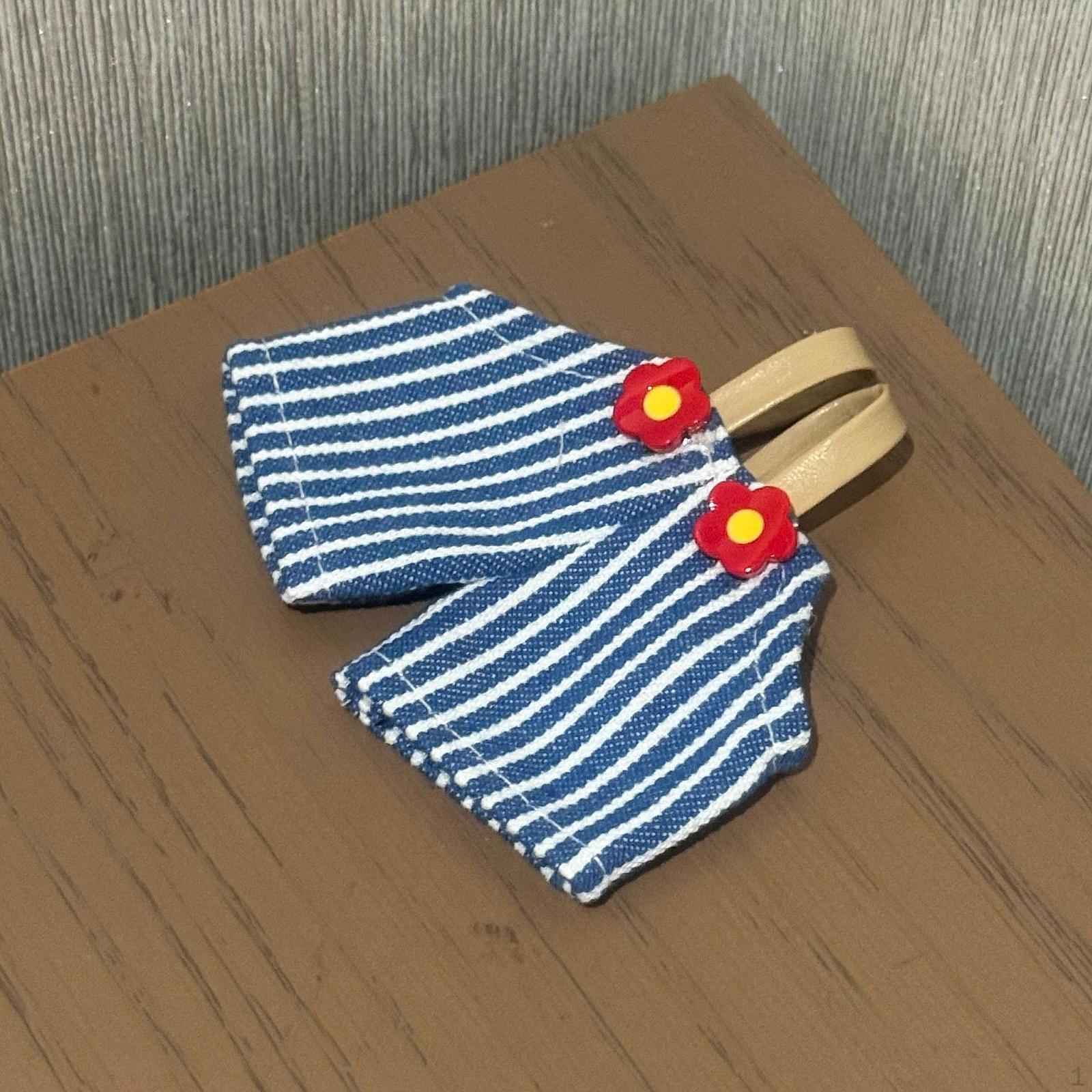 

Кукла Сделай своих кукол Стильный наряд с полосатым узором Аксессуары темно-синий