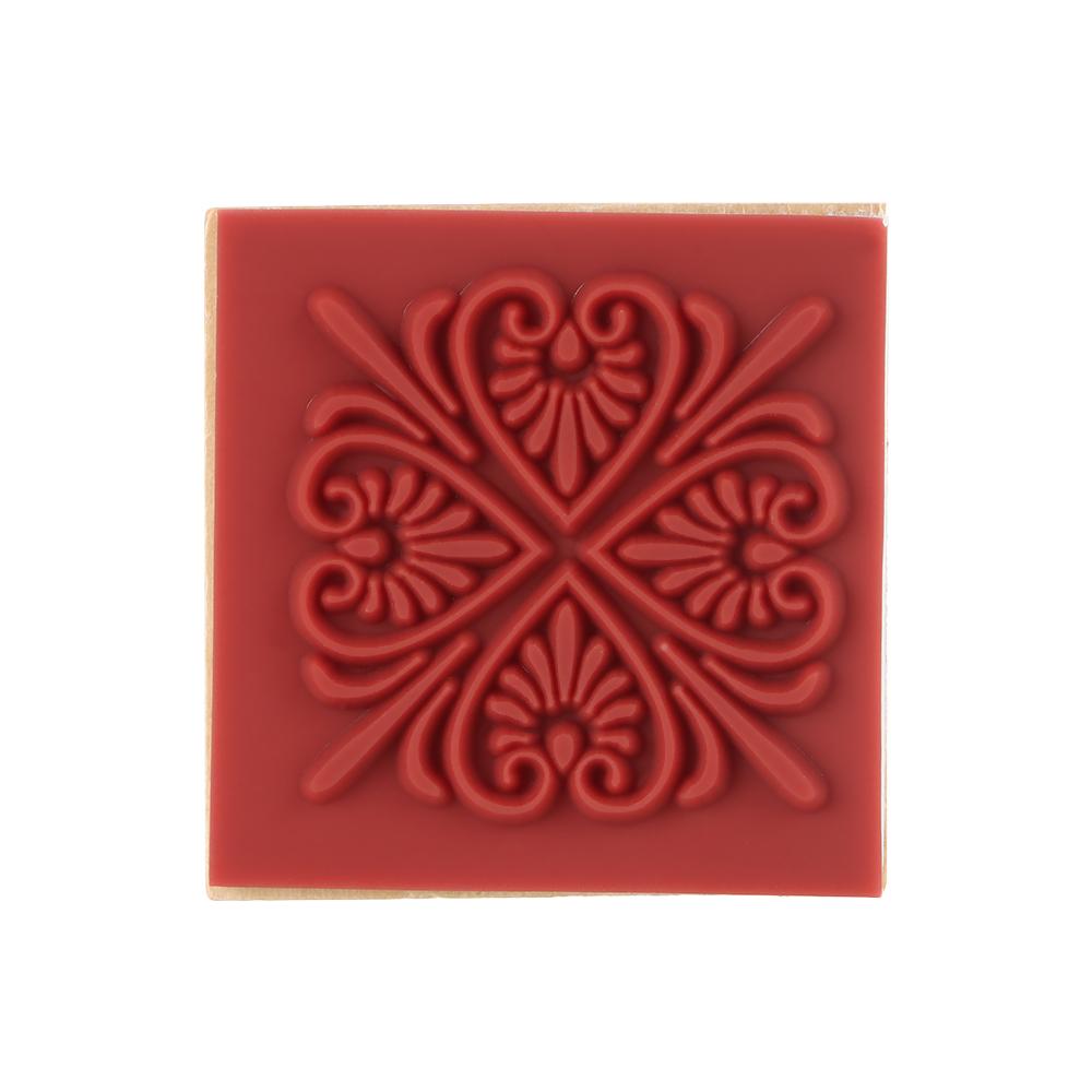 Výroba dekorativních vintage razítek, scrapbookingových gumových a dřevěných čtvercových květinových razítek