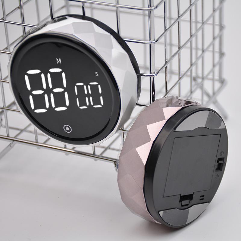 Rotating Magnetic Kitchen Timer for Baking & Learning