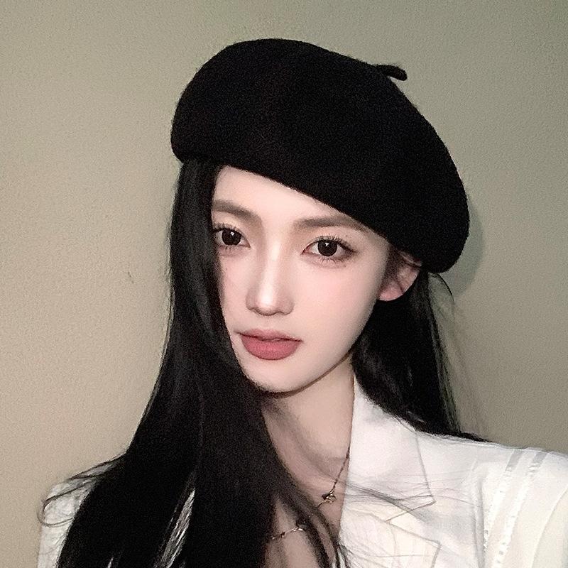 Beret wool winter versatile hat showing face small painter hat retro woolen hat women autumn and winter