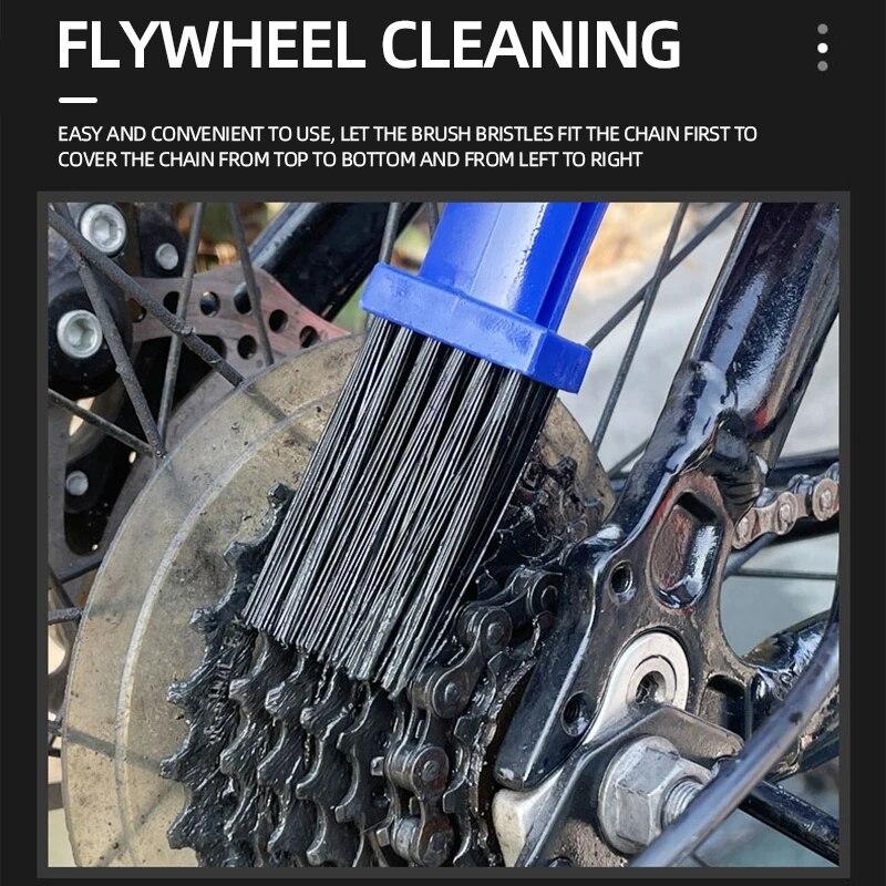 1pcs Motorcycle Bicycle Chain Cleaner Chain Brush for Mountain Road Motorbike Outdoor Cycling Flywheel Cleaning Tool Accessories