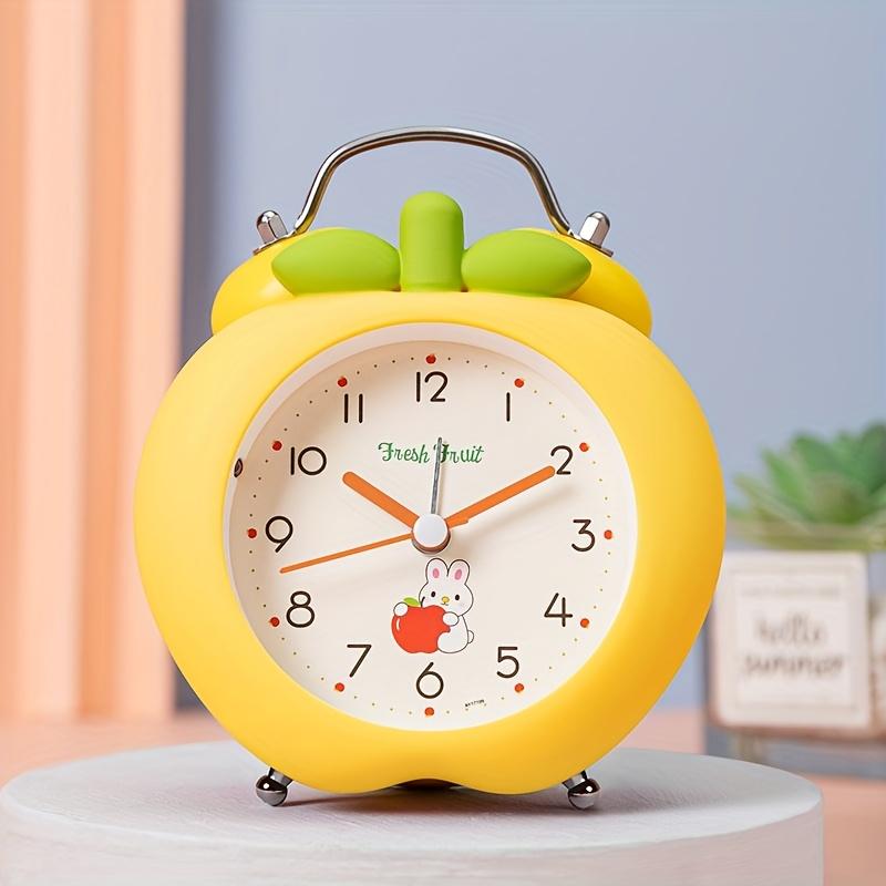 Apfelförmiger Schlafzimmerwecker: Eine stilvolle Ergänzung für Ihr Büro, Ihren Schreibtisch, Ihr Wohnzimmer oder Ihr Studentenwohnheimzimmer. Der leise Betrieb sorgt für ungestörte Ruhe oder beim Lesen.