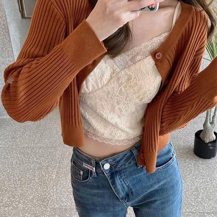 

Молочно-желтая вязаная куртка приталенного кроя корейский весенний женский топ весна и лето новый универсальный милый вязаный свитер женский 2044-22 (one size)