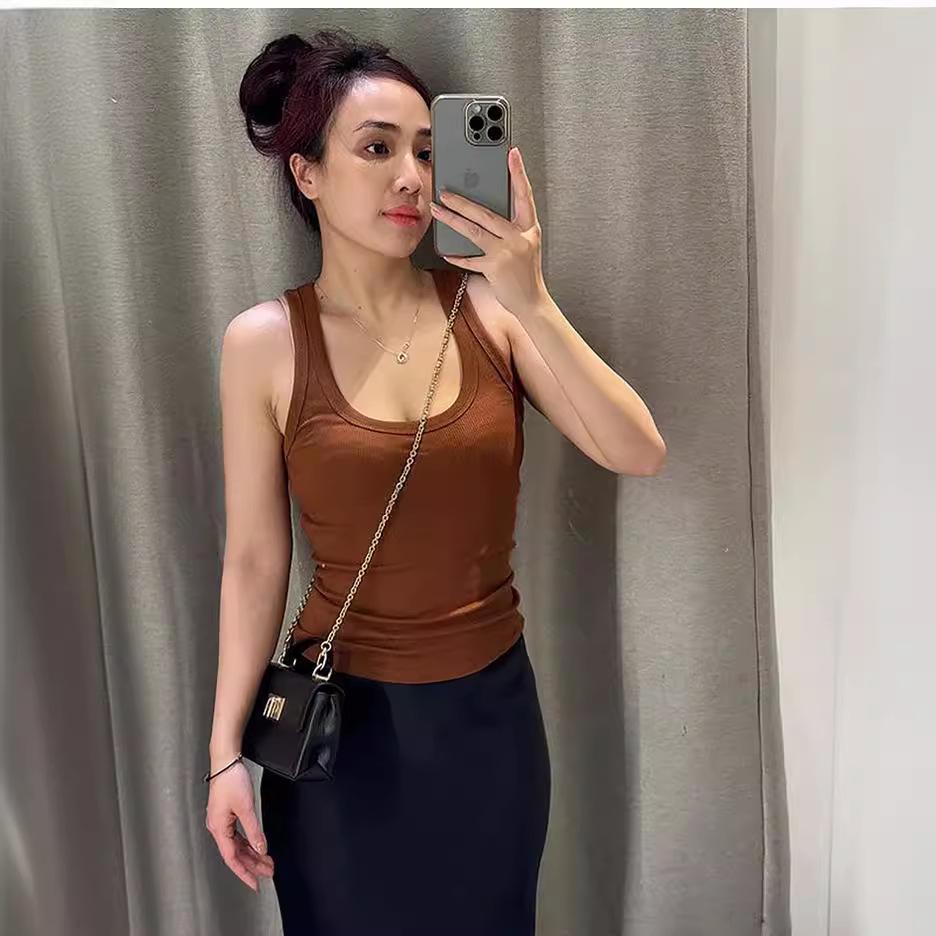 2024 European Women's Casual Fashion: French Style Versatile Ribbed Tank Top