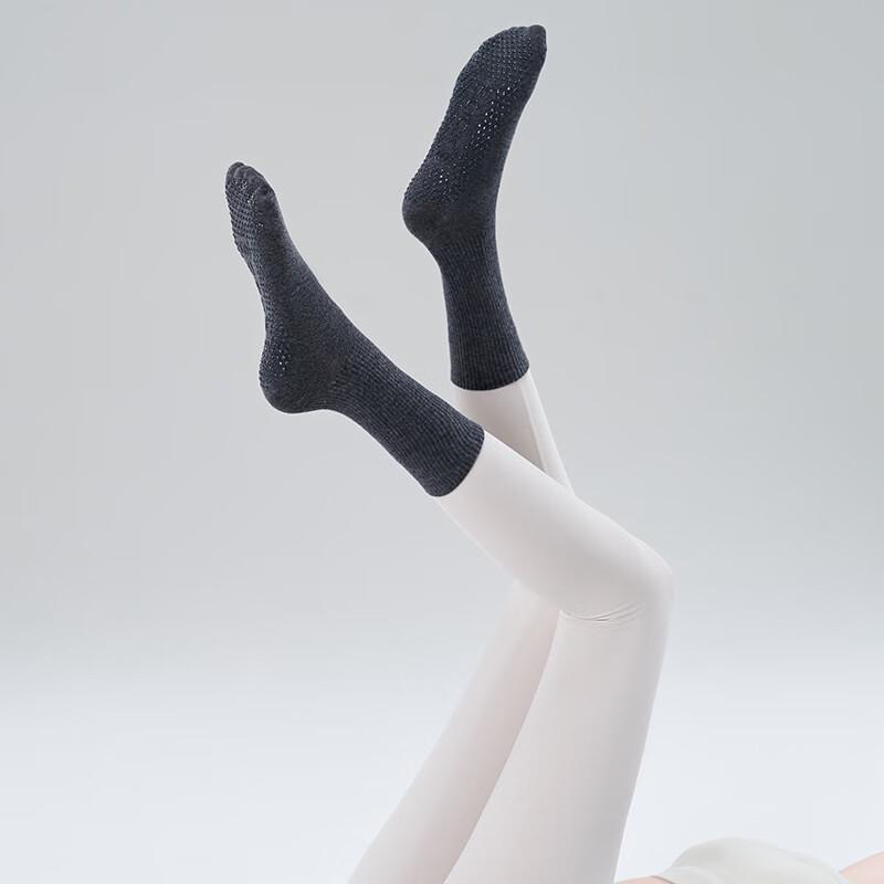 OEING Women s Non-slip Yoga Socks One Size