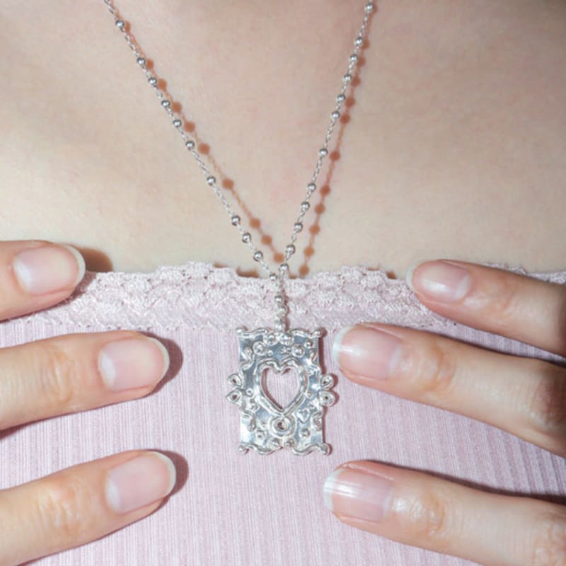 LOASI Melted Heart Frame Necklace