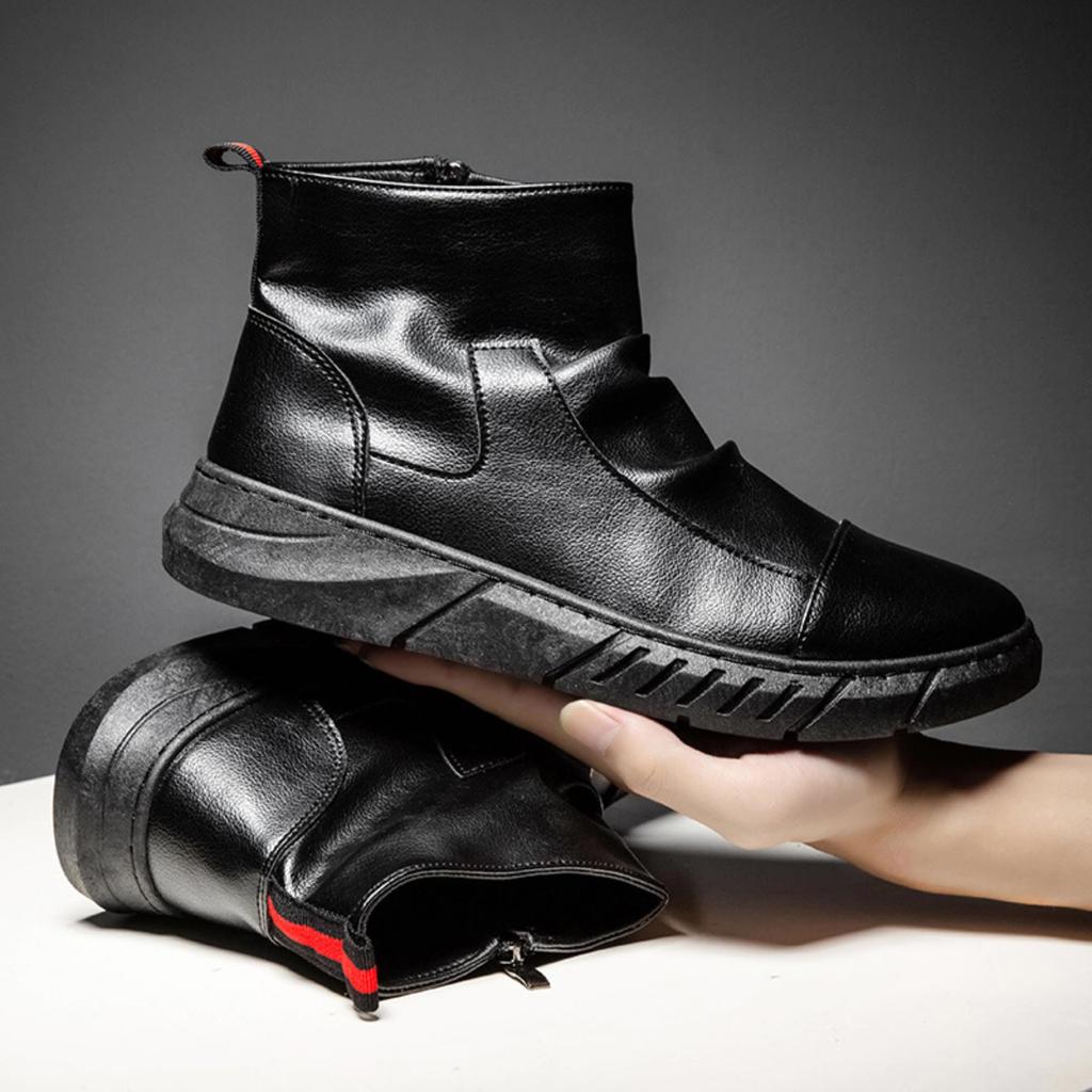 Autumn and winter new tooling boots men's black short boots trendy Martin boots high-top men's shoes fashionable and lightweight leather boots