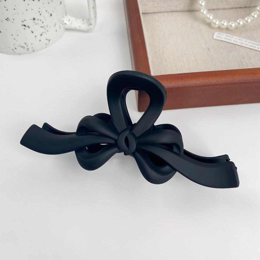 Milk Tea Color Large Hair Claw - Korean Style Fashionable Hollow Out Shark Clip for Women's Updos