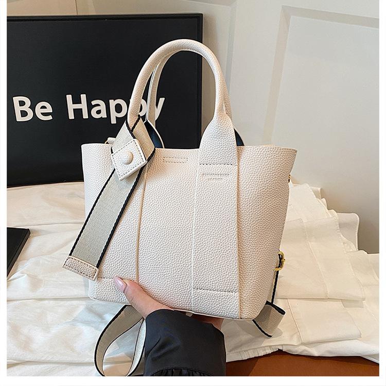 

Модная женская сумка-тоут с узором личи 2025 года, новая, с ощущением высокого класса, большой вместимости, сумка-ведро, сумка-корзина для овощей, на плечо, кроссбоди белый