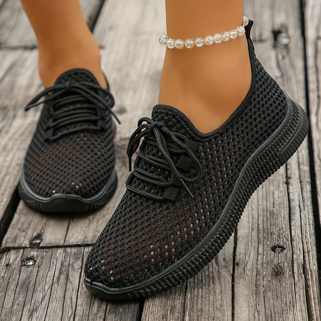 Women's Breathable Mesh Low-Top Sneakers - Comfortable Round Toe Walking Shoes for Daily Wear