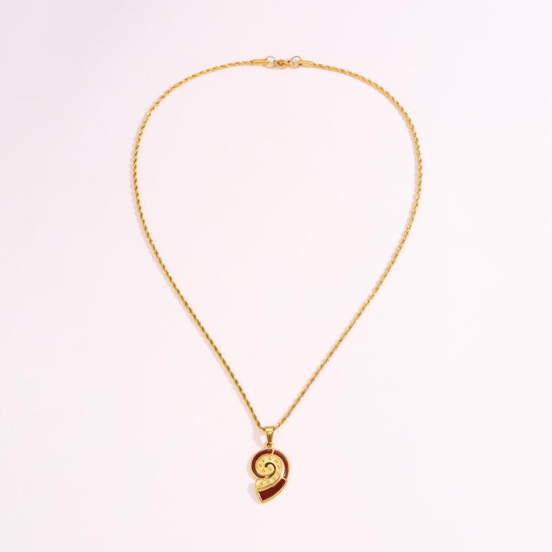 Vintage Ocean Seashell Stainless Steel Clavicle Necklace for Women - High-End Titanium Jewelry
