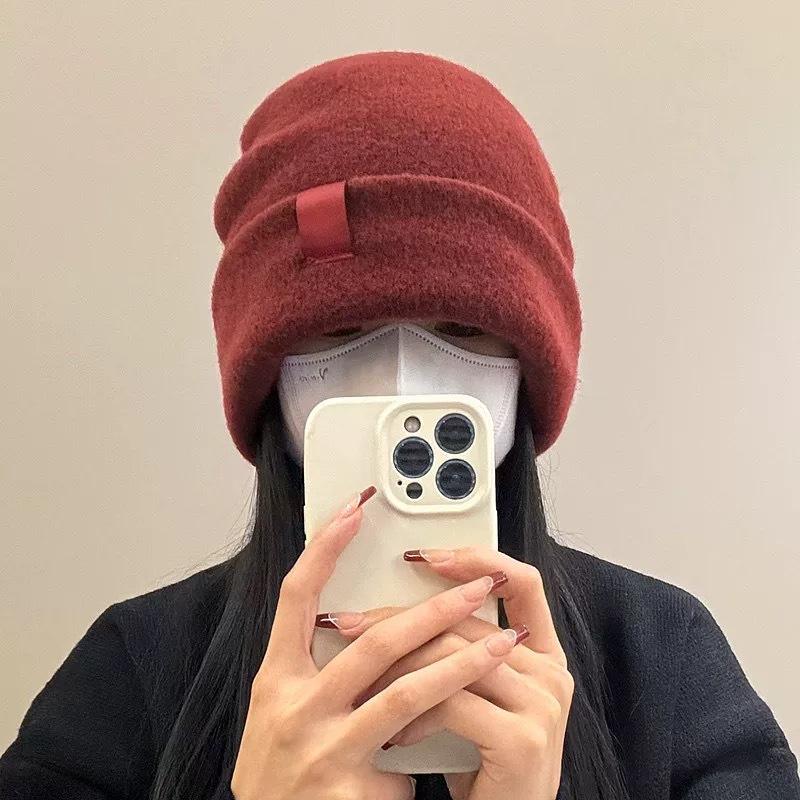 Autumn and winter hats women's cold hats big head circumference versatile knitted thin crimped outdoor stacking hats women's winter