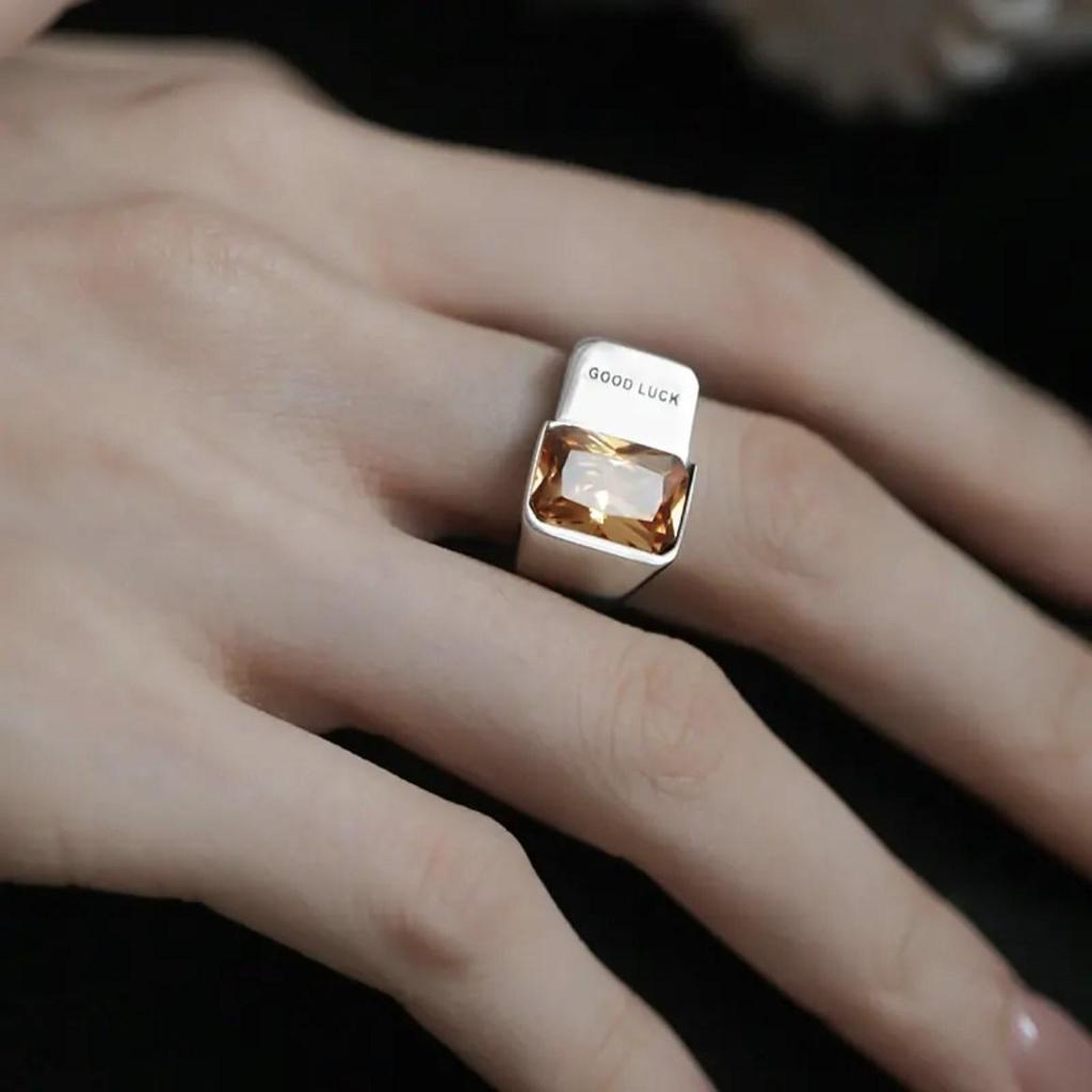 Women's Retro Fashion Square Caramel Zirconia Adjustable Stackable Ring
