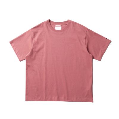 UJ BECOMING Logo Embroidered T-Shirt - Burgundy