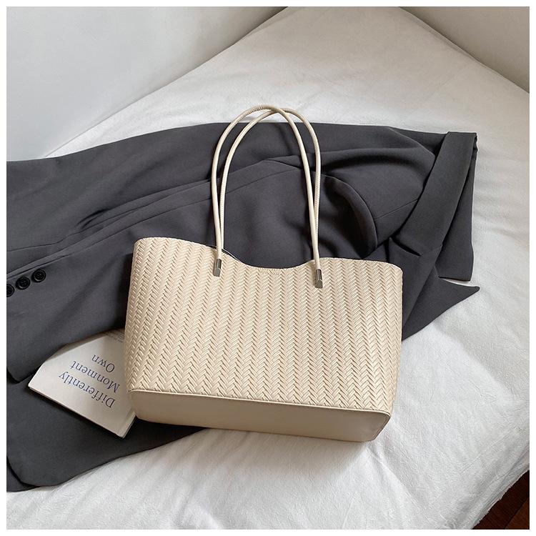 

Модная наплечная сумка простая большая вместимость сумка для мамы и ребенка новая модная универсальная сумка-тоут для поездок на работу сумочка женская белый