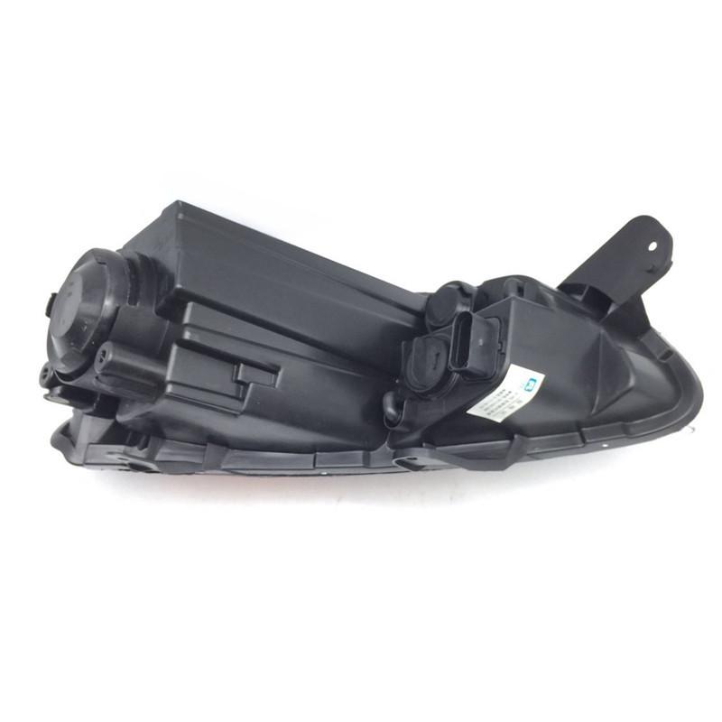 FAW Besturn B30 Oulang Car Headlight Half Assembly