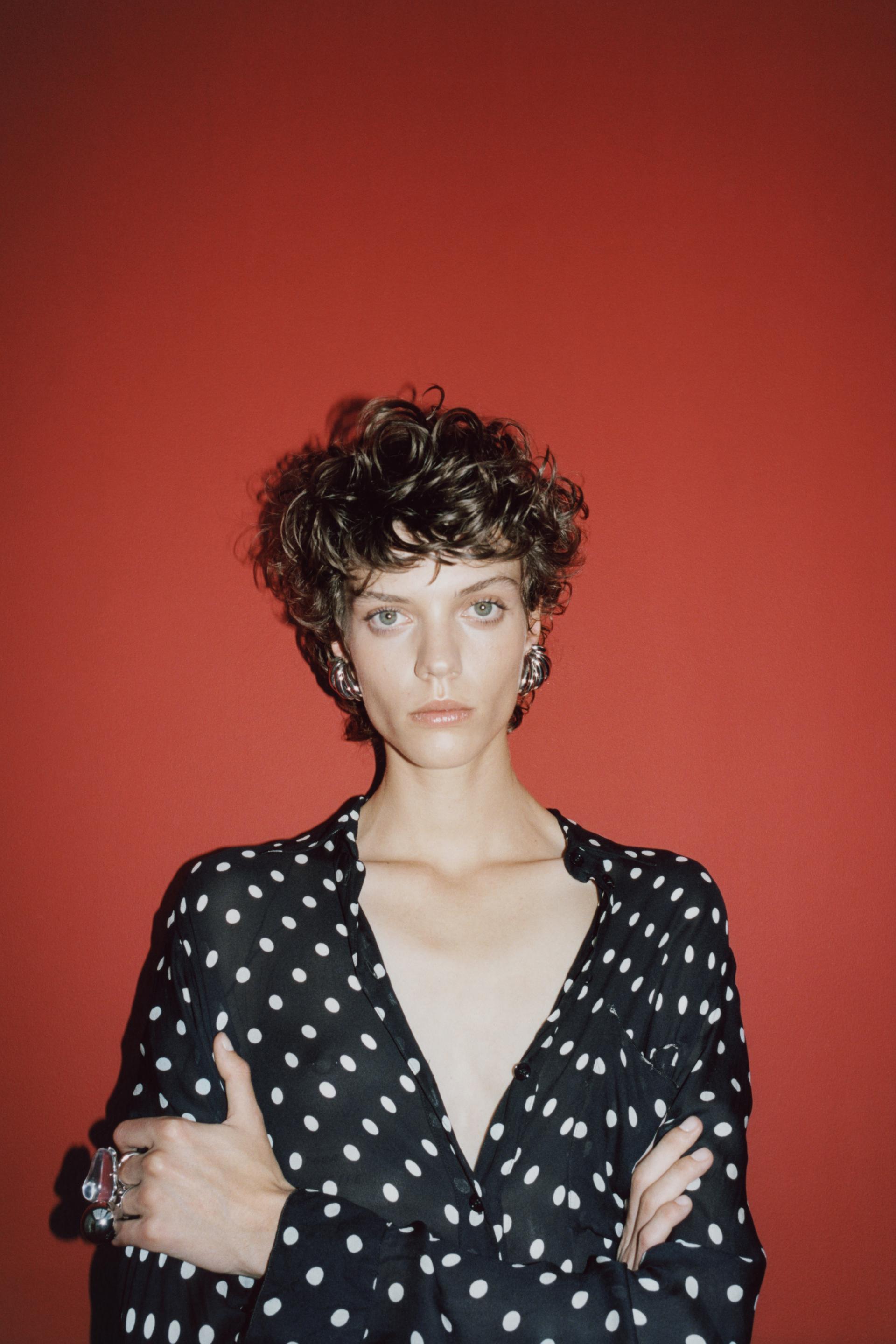 

БЛУЗКА В ГОРТОК ZW COLLECTION