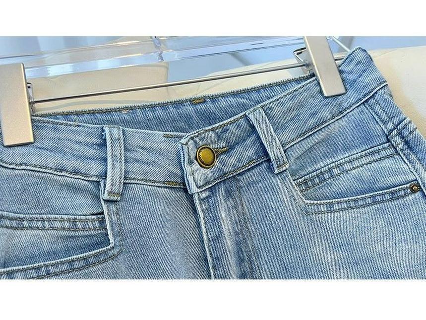2026 Women's High-Waist Light Blue Slim Straight-Leg Summer Jeans